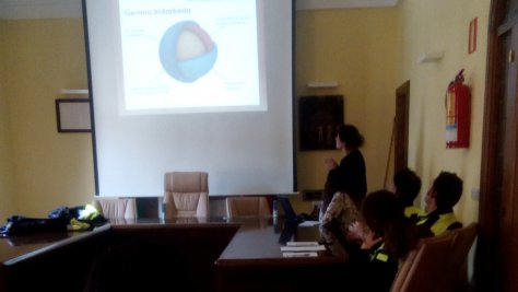 Indarkeria edota eraso sexista egoerei aurre egiteko ikastaroa jaso dute Lezo eta Pasaiako udaltzainek