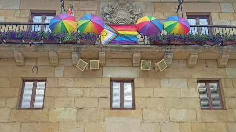 Imagen de la balconada del ayuntamiento