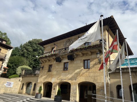 Resultados provisionales de las elecciones a las Cortes Generales de España