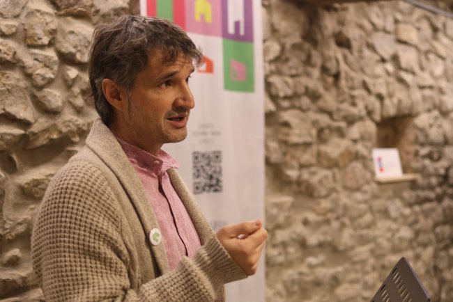 AUZOAREN ARIMA AURKEZPENA 