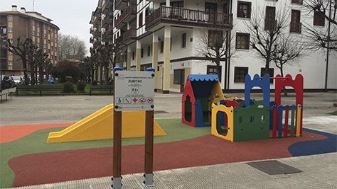 Bihartik aurrera zabalik egongo dira haur jolastokiak
