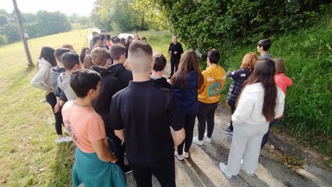 Visita guiada al monolito de la familia USABIAGA-OIARTZABAL y a los barracones de los esclavos del franquismo