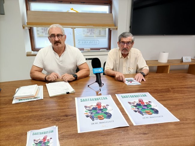 Xanti Val y Jesús Mari Martiarena, en la presentación de los Santacruces